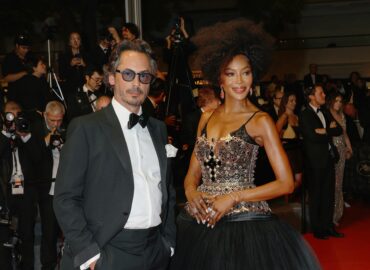  Naomi Campbell & Kilian Hennessy, Cannes’da Zamansız Bir Buluşma
