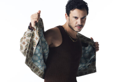 BURAY’DAN YAZIN AŞK ŞARKISI GELİYOR    BUZLU CAM