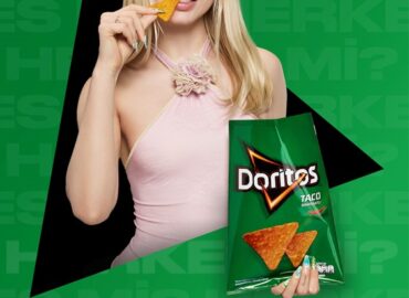 Aleyna Tilki, Mahmut Tuncer ve Teoman Doritos Aşkında Buluştu