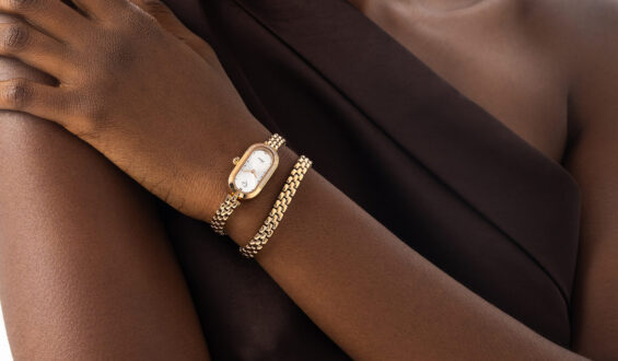 LAIZA’NIN İKONİK SAATLERİ                               DOUBLE LOOP VE CONTES