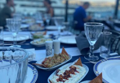 YEŞİLKÖY BALIKÇISI SORTIE                        İSTANBUL’UN DENİZLE BULUŞAN YENİ GASTRONOMİ DURAĞI  