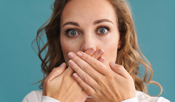 Masum yalanlardan Toplumsal Yozlaşmaya, Mitomani