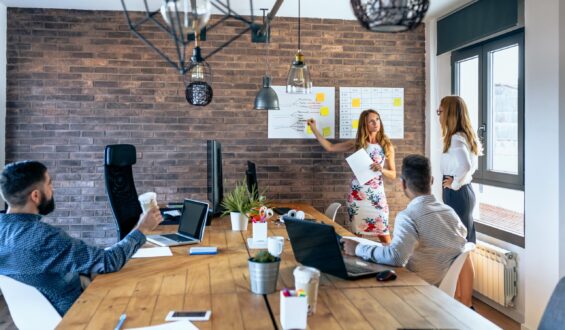 İstanbul’da Ofis Dekorasyon Maliyetleri             180 Bin Euro Arttı