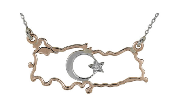 Ariş Pırlanta Cumhuriyet’in 102. Yılını Ay – Yıldız Koleksiyonu ile Kutluyor