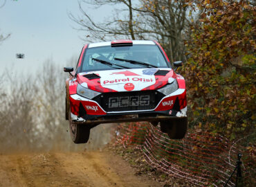 Türkiye Ralli Şampiyonası’nda Kerem Kazaz, Sezonu  Zaferle Taçlandırdı
