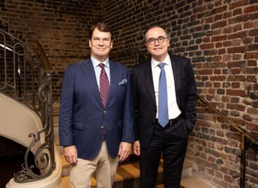 Renault ve Ford, Elektrikli ve Ticari Araçta İş Birliği Yapacak