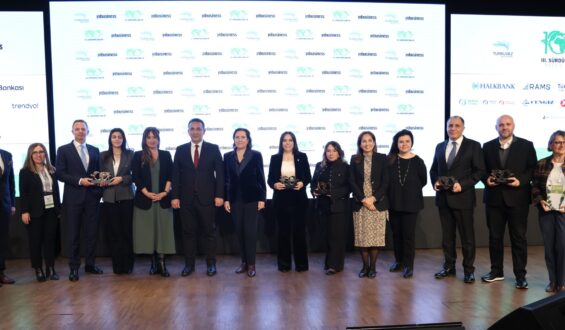 III. Sürdürülebilir Yüzyıl Zirvesi’nde Sürdürülebilirlik Liderleri Ödüllendirildi