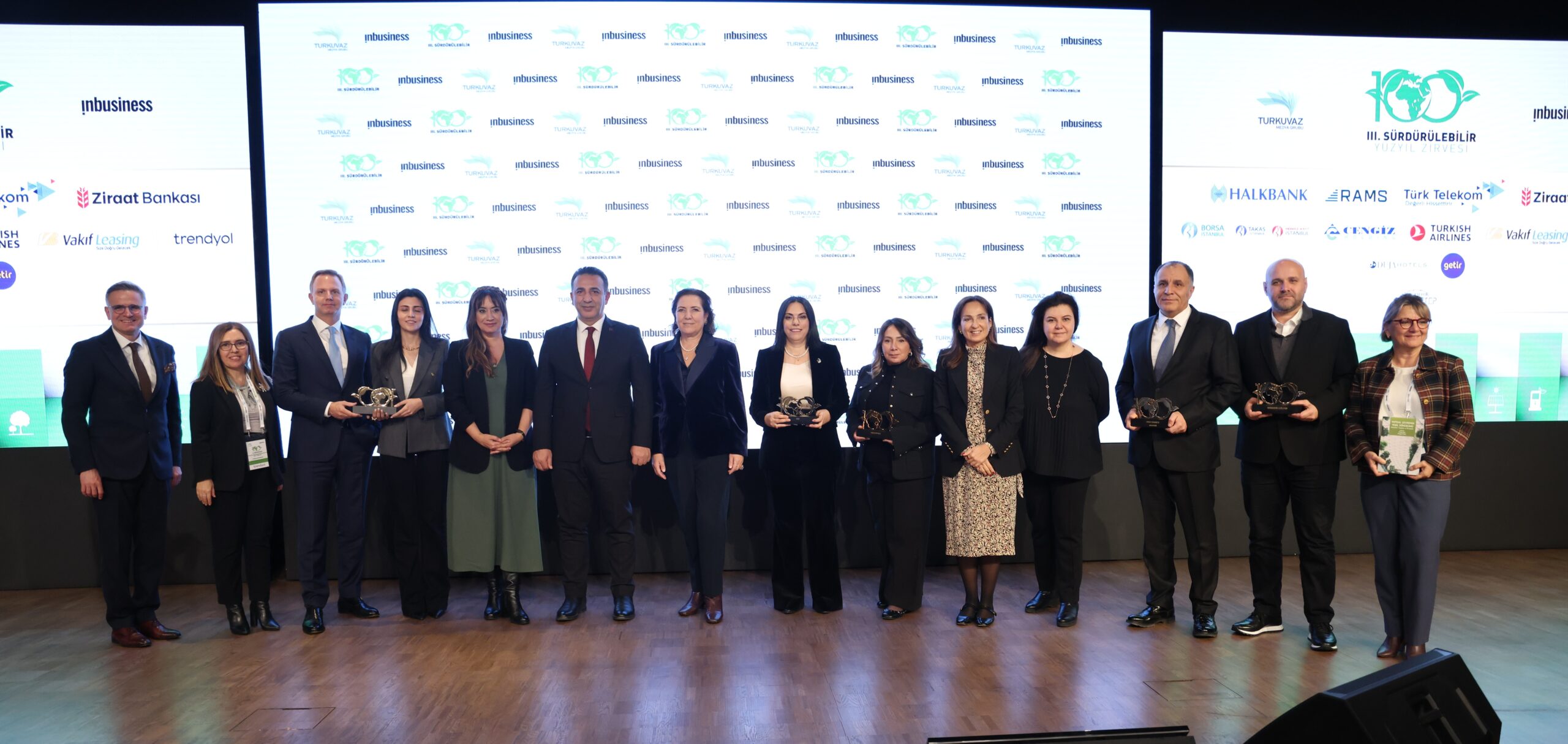 III. Sürdürülebilir Yüzyıl Zirvesi’nde Sürdürülebilirlik Liderleri Ödüllendirildi