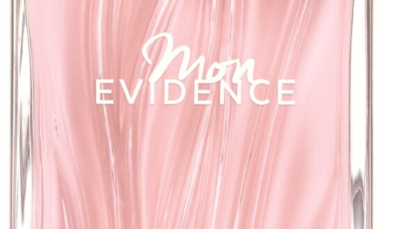 Yves Rocher Comme Une Evidence Tüm Benliğinizi Kuşatan Koku