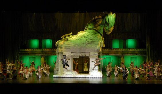 TROYA EFSANESİ ANADOLU ATEŞİ’YLE AKM’DE YENİDEN YÜKSELECEK