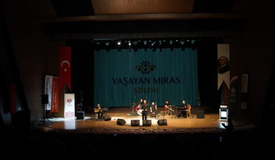 Geleneksel Sanatlar Isparta’da Buluştu… Yaşayan Miras Şöleni’ne Yoğun İlgi