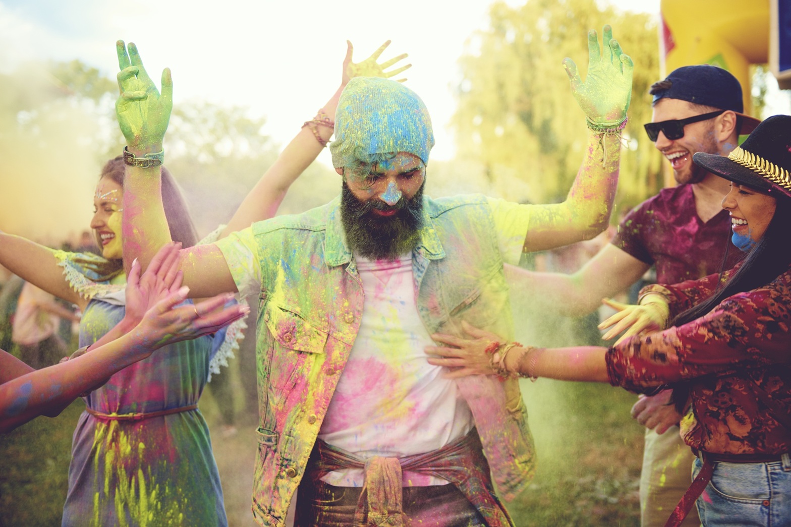Hindistan’da Renklerin Coşkusu 2026 Holi Festivali