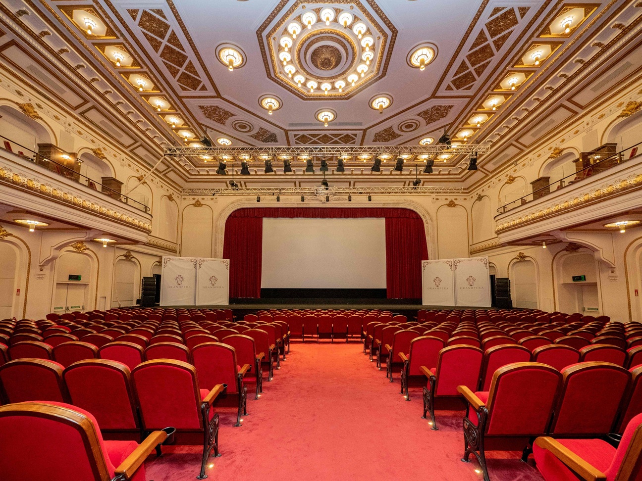 Grand Pera Nisan Ayında Müziğin Farklı Seslerini Buluşturuyor