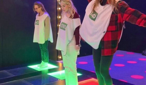 ÇAĞLA ŞIKEL, SQUID GAME: THE EXPERIENCE PARKURUNDA TER DÖKTÜ