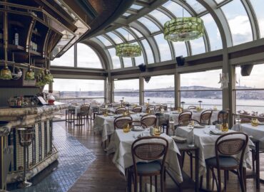 Romantizmin Adresi Mesai’de Gün Batımı Keyfi