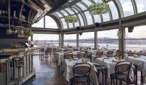 Romantizmin Adresi Mesai’de Gün Batımı Keyfi